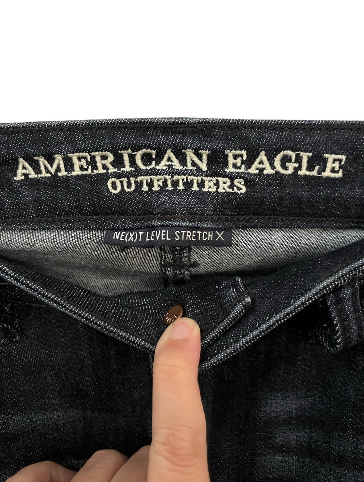 Dark Wash Size 4 Stretchy American Eagle Jeggings