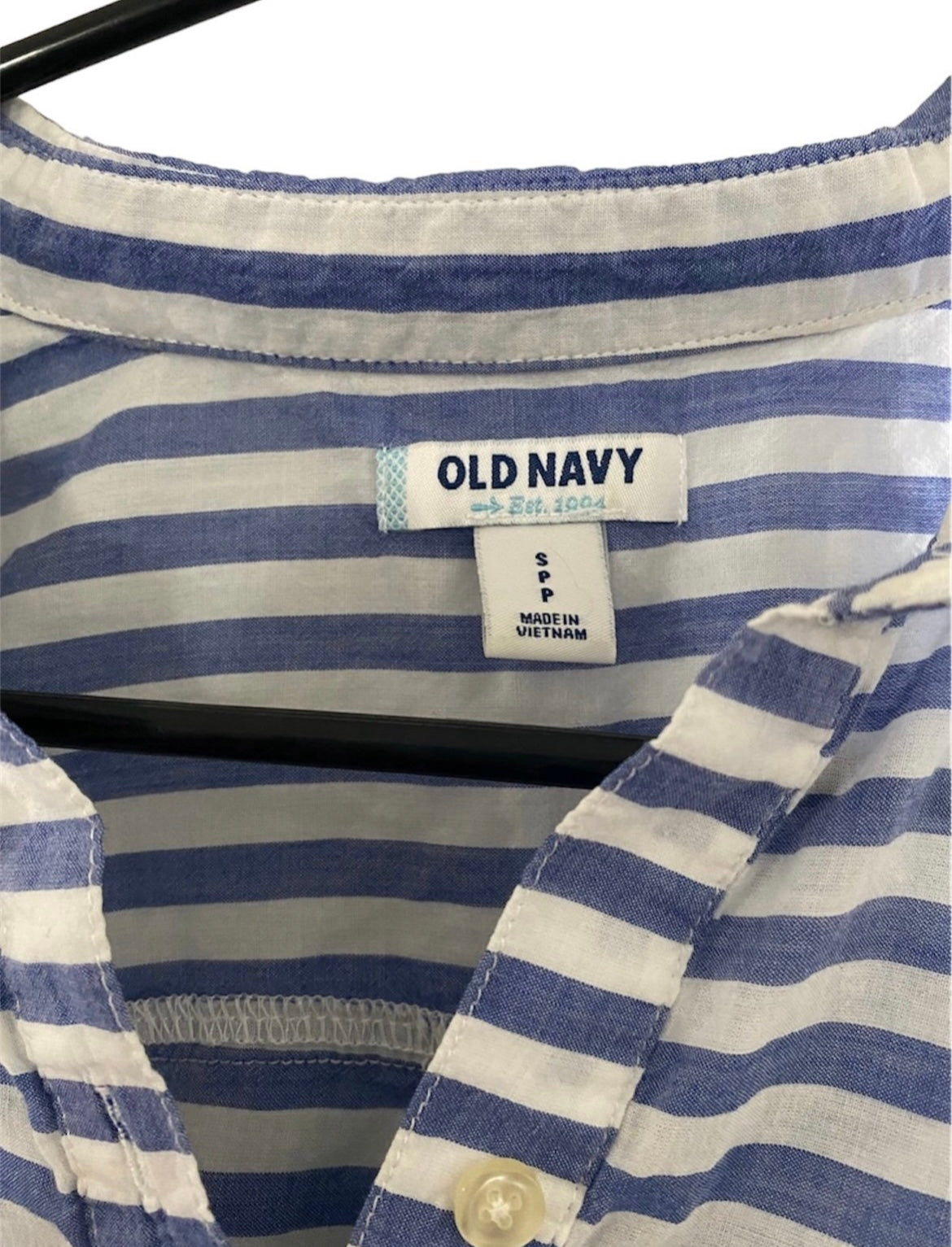 Old Navy Long Bell Sleeve Shirt Small